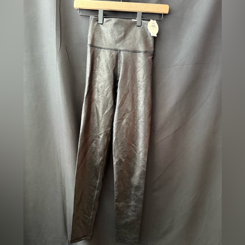 Shiny Black High-Waisted Leggings